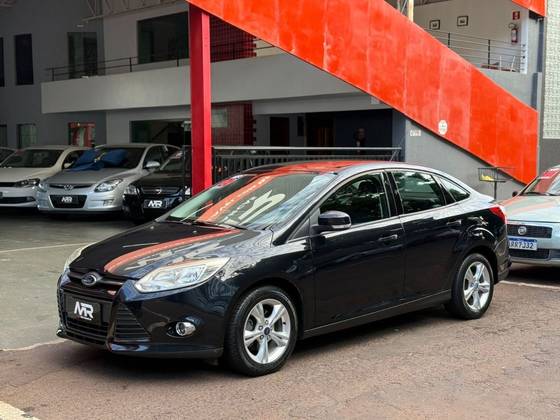 FORD FOCUS 2.0 S SEDAN 16V FLEX 4P POWERSHIFT
